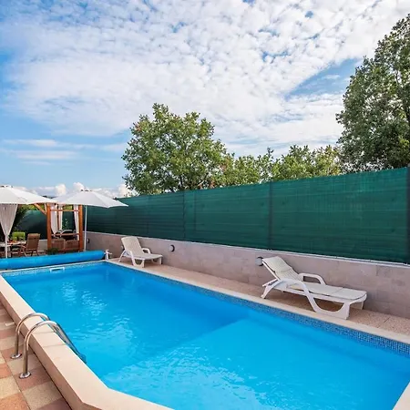 Вилла Three-bedroom Marija With Private Pool In