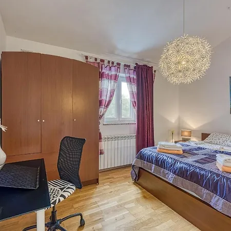 Villa Three-bedroom Marija With Private Pool In